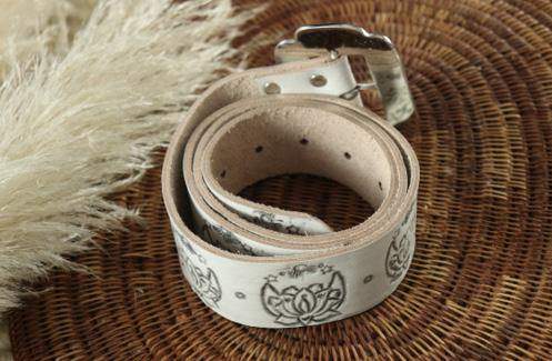 Cosmic Love Leather Belt Vintage White